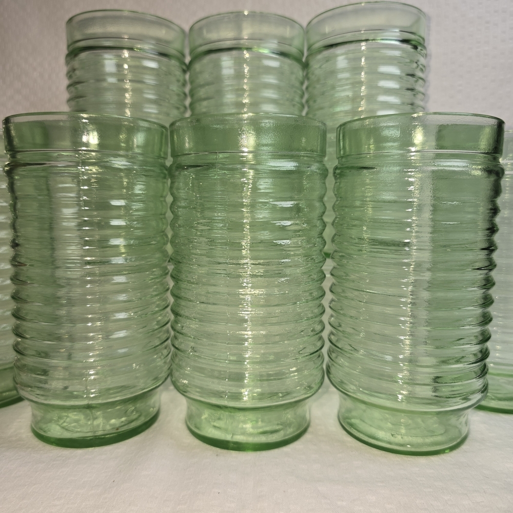 ANCHOR HOCKING PARK LAND GREEN RIDGED GLASSES/TUMBLERS SET OF 8 EUC VINTAGE - Picture 2 of 6